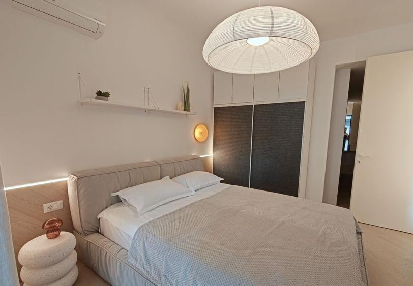 Apartament cu 3 camere decomandat în Pipera