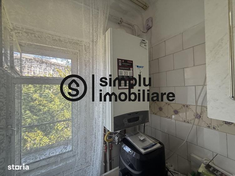 Apartament cu 4 camere decomandat în 1 Mai