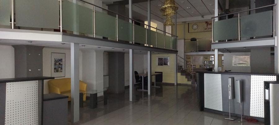 Birou, de 200 mp, în Olteniței