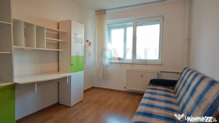 Apartament cu 3 camere semidecomandat în Timișoara