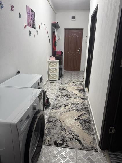 Apartament cu 2 camere decomandat în Ostroveni