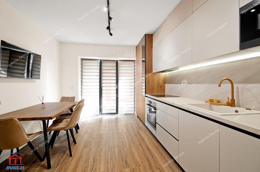 Apartament cu 2 camere decomandat, mobilat în Central