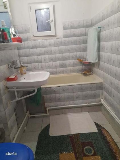 Apartament cu 3 camere în Buzaului