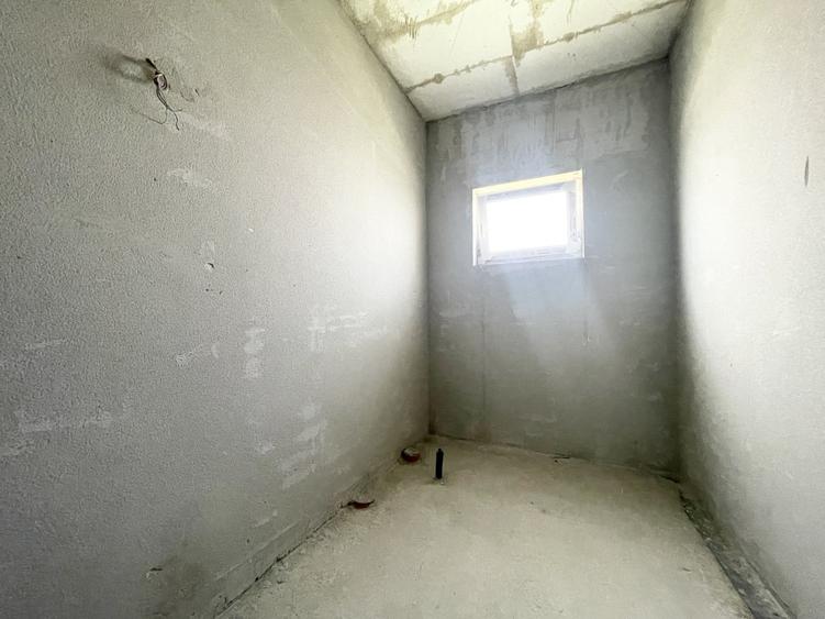 Duplex cu 3 camere cu Canalizare în Moșnița Veche