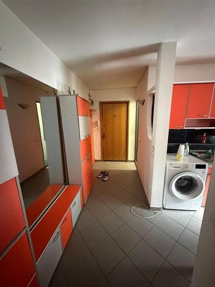 Apartament cu 2 camere decomandat, mobilat în Aviației