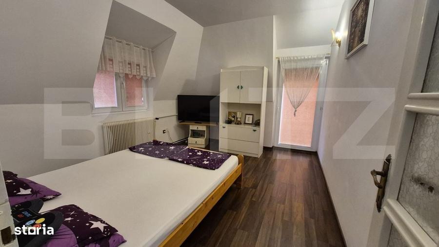 Casa cu 6 camere de vanzare, 245,70 mp, teren 525 mp, zona Bulevardulu - 16