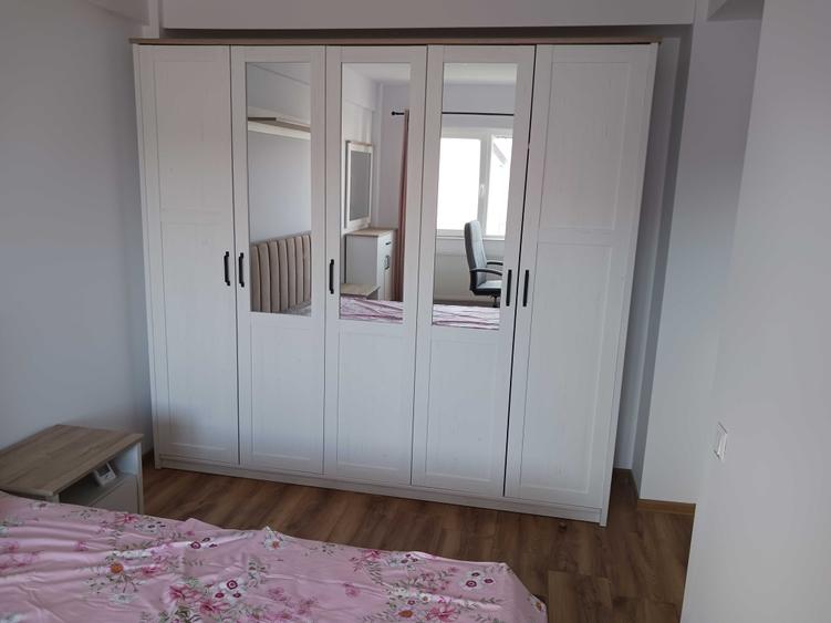 Apartament cu 2 camere decomandat în Florești