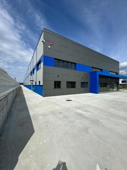 Spațiu industrial, de 2,505.1799316406 mp, în Exterior Vest