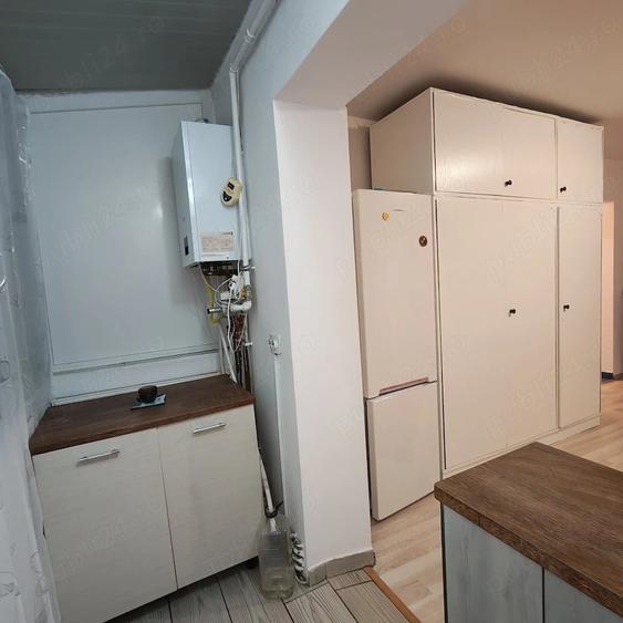Apartament cu 2 camere decomandat în Buziașului