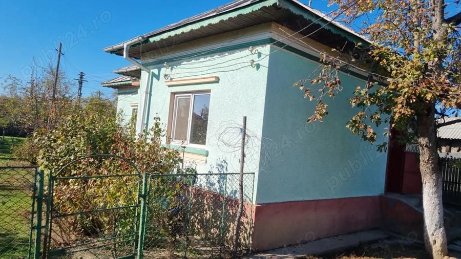 Casă cu 3 camere în Hârsești