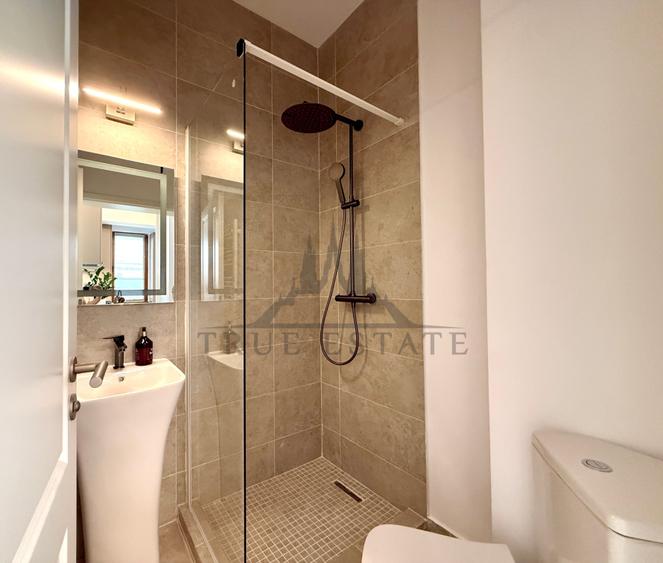Apartament cu 3 camere decomandat în Kiseleff