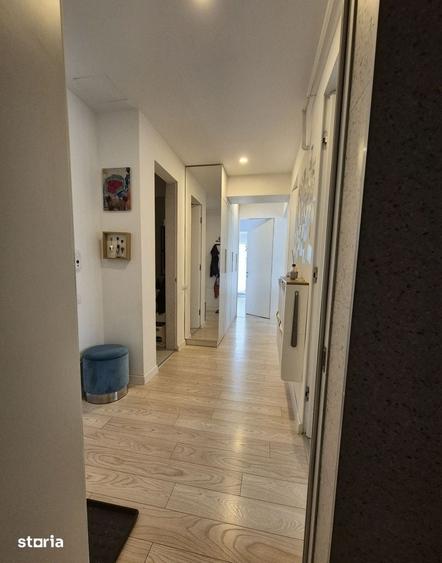 Apartament cu 3 camere decomandat în Militari