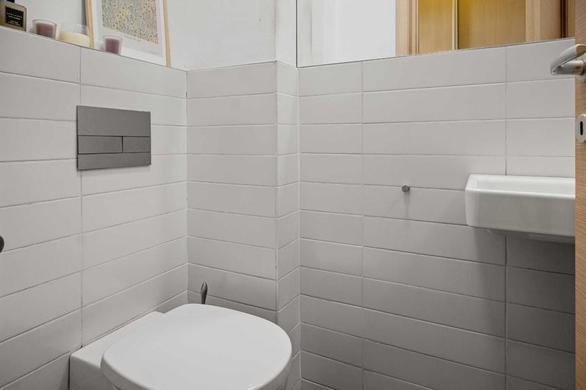 Apartament cu 2 camere decomandat în Panduri