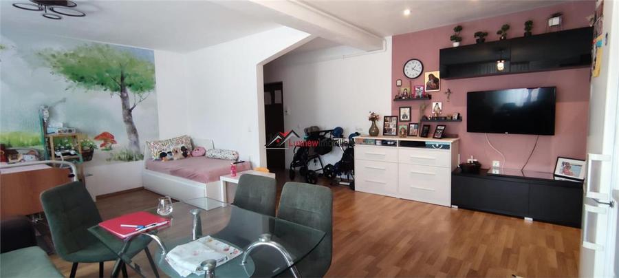 Apartament cu 2 camere semidecomandat, mobilat în Florești — fotografia 3