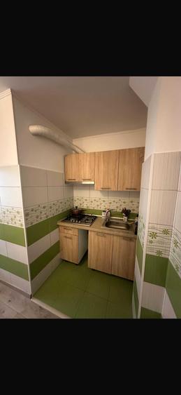 Apartament cu 2 camere decomandat în Plopilor