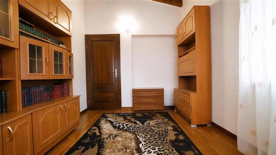 Casa P+M cu demisol | Zona Iosia, Oradea — 153,3 mp utili - 8