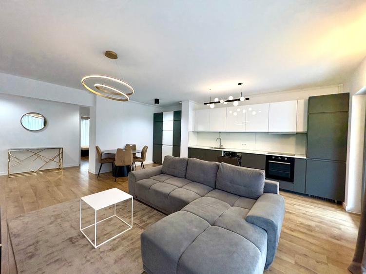 Apartament cu 2 camere semidecomandat în Barbu Văcărescu