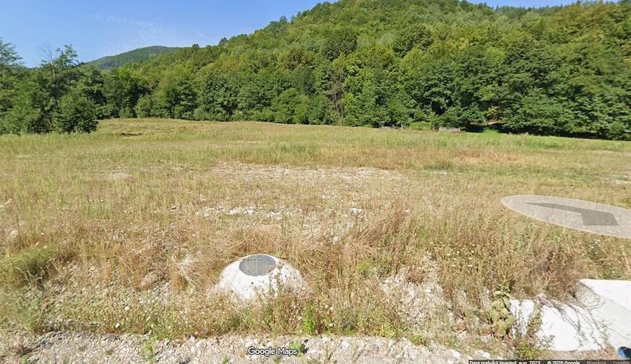 Teren de 2800 mp, în Vale