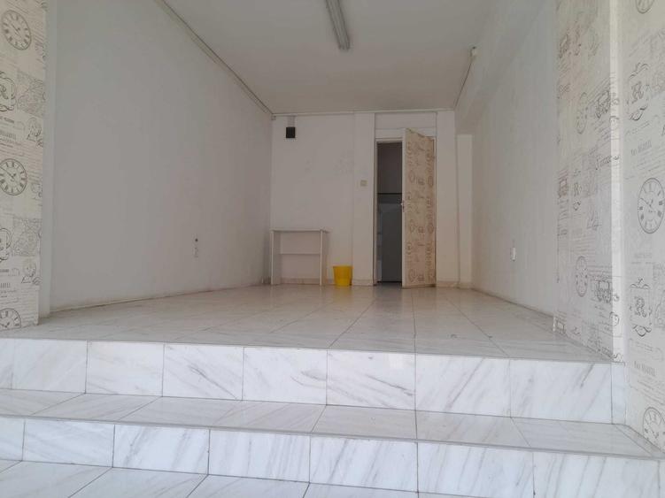 Spațiu comercial, de 28 mp, în Central