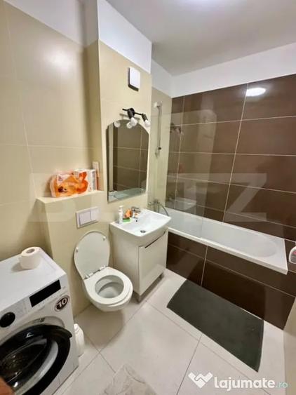 Apartament cu 2 camere semidecomandat în Central