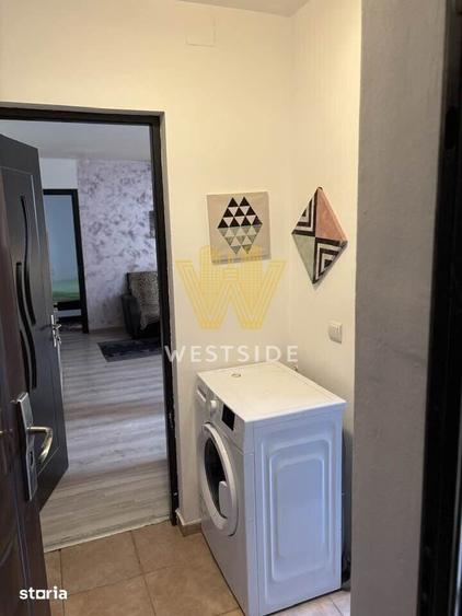Apartament cu 2 camere semidecomandat în Girocului