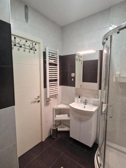 Apartament cu 2 camere decomandat în Bartolomeu