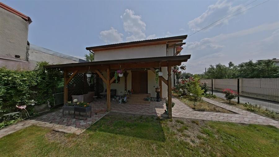 Casă individuală cu 4 camere cu Canalizare în Grădiște
