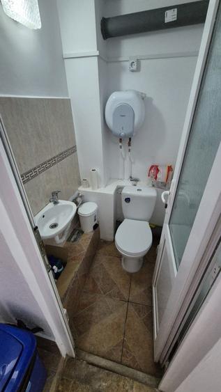 Spațiu comercial, de 240 mp, în Cetate