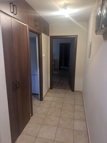 Apartament cu 2 camere în Rovine