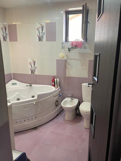 Duplex cu 4 camere cu Canalizare în Doamna Ghica