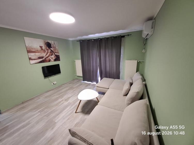 Apartament cu 3 camere, mobilat în Buziașului