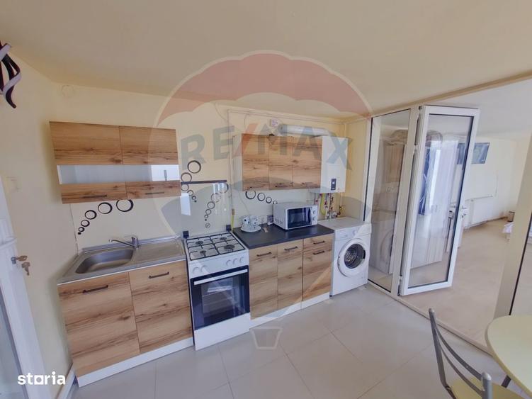 Casă cu 4 camere cu Teren 938 Mp în Sud