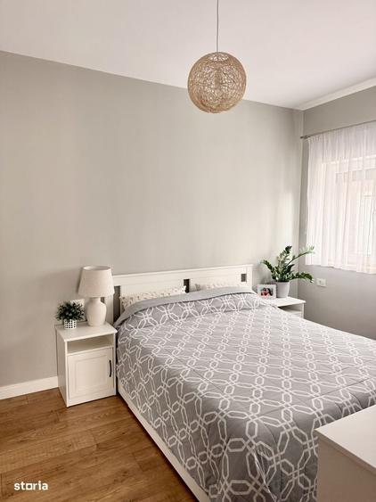 Apartament cu 3 camere decomandat în Dumbrăvița