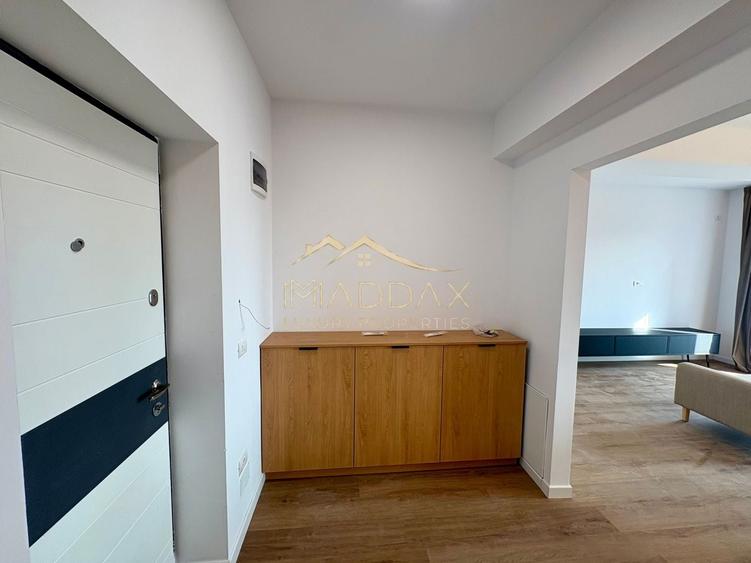 Apartament cu 2 camere semidecomandat, mobilat în Băneasa