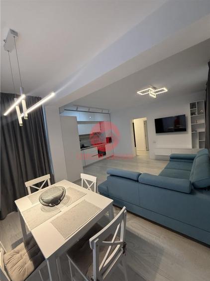 Apartament cu 2 camere decomandat în Central