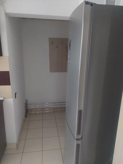 Inchiriez apartament zona Trivale - 6