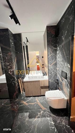 Apartament cu 3 camere în Traian