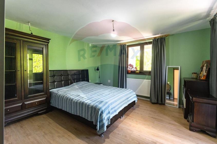 Duplex cu 4 camere cu Teren 573 Mp în Satulung