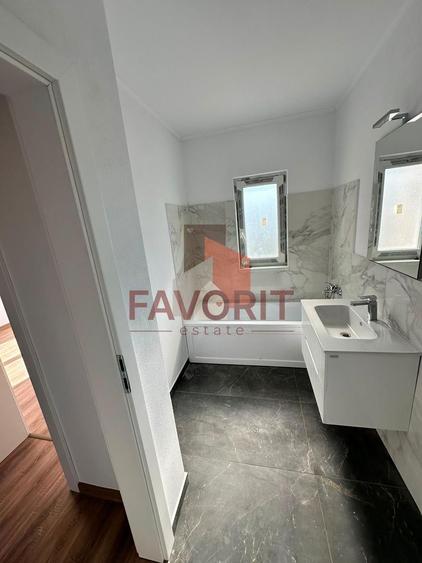 Duplex cu 4 camere cu Canalizare în Săcălaz