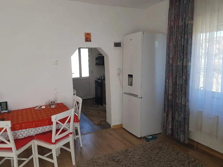 Casă cu Teren 800 Mp în Șura Mare