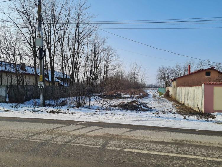 Teren de 4214 mp, în Mărunțișu