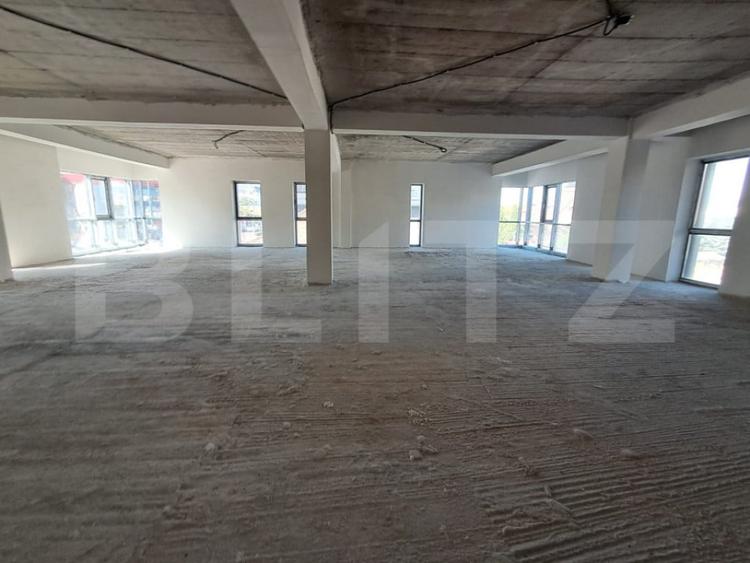 Spațiu comercial, de 170 mp, în Gheorghe Doja