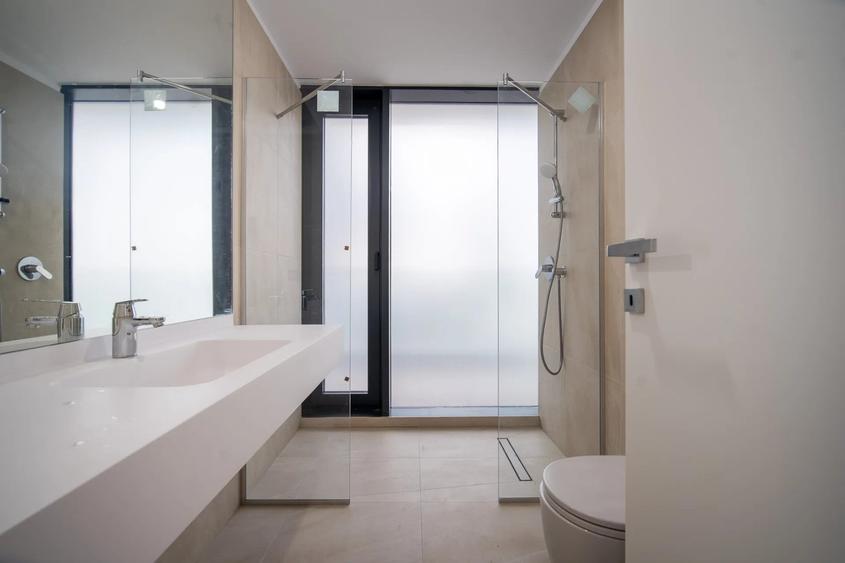Apartament cu 3 camere decomandat în Floreasca