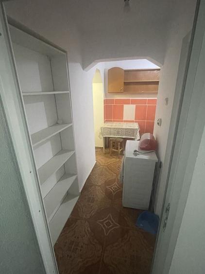 Vand apartament 2 camere in J1 bl 1, etajul 2 (catanga) - 1