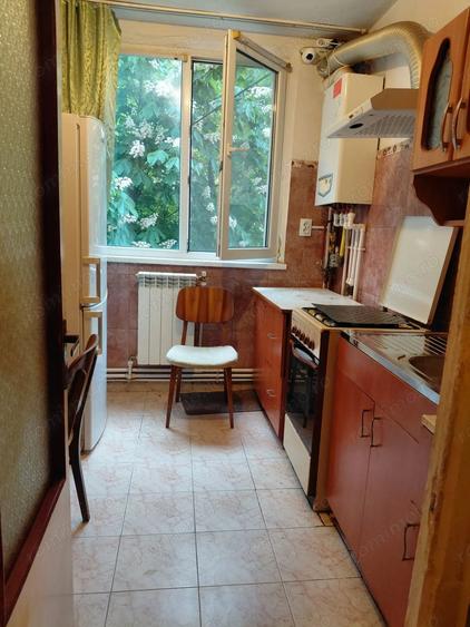 Apartament cu 2 camere Tiglina 1,et.2,strada Saturn zona pietei - 2