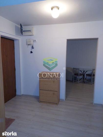 Apartament cu 3 camere decomandat, mobilat în Centrul Civic