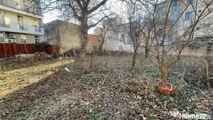 Teren în Polonă
