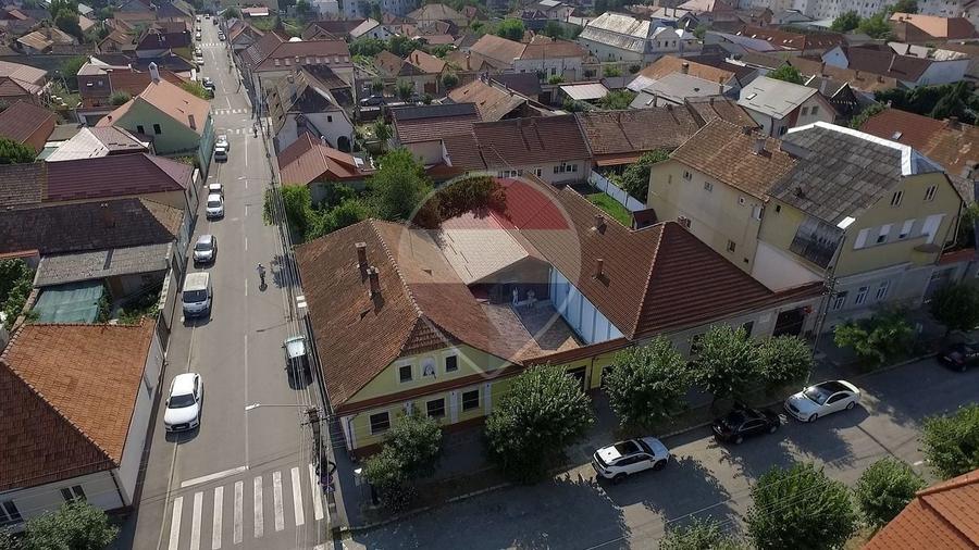 Casă individuală cu 3 camere cu Teren 269 Mp în Central