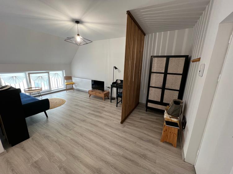 INCHIRIEZ apartament 2 camere decomandat,renovat,zona Selimbar - 6