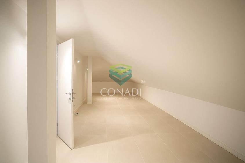Casă individuală cu 9 camere cu Canalizare în Corbeanca
